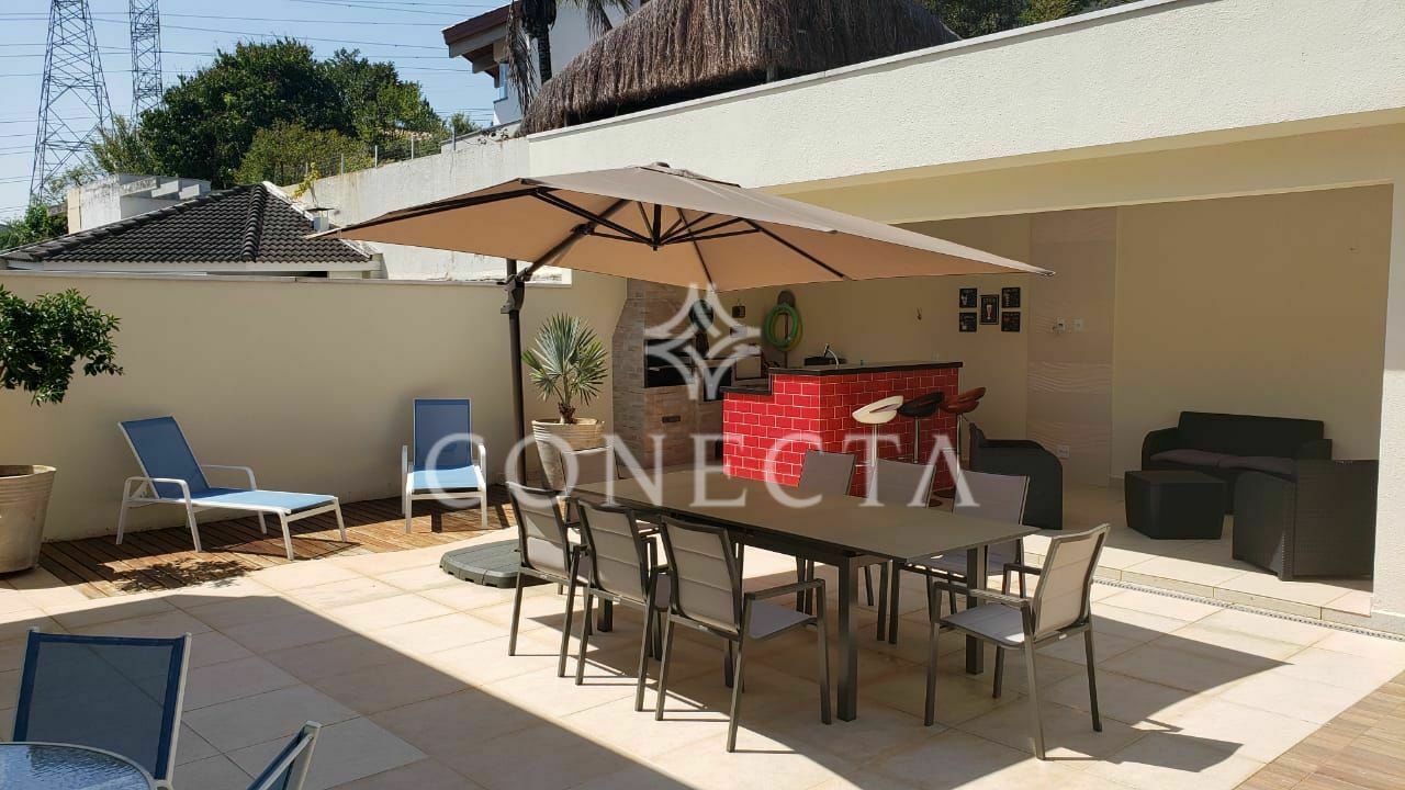 Casa à venda com 4 quartos, 360m² - Foto 2