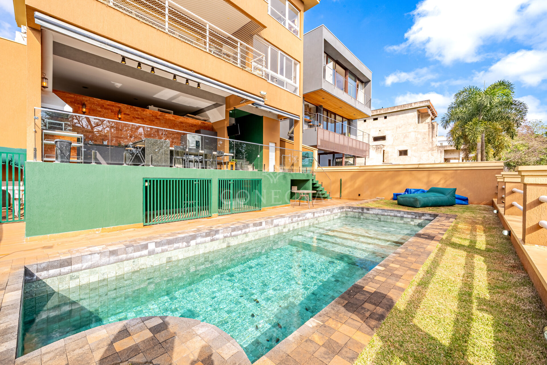 Casa, 4 quartos, 590 m² - Foto 2