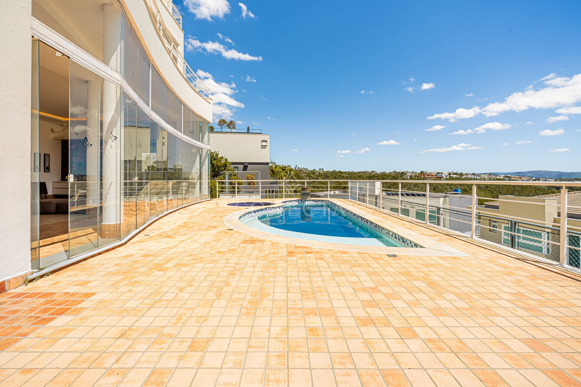 Casa, 4 quartos, 668 m² - Foto 2
