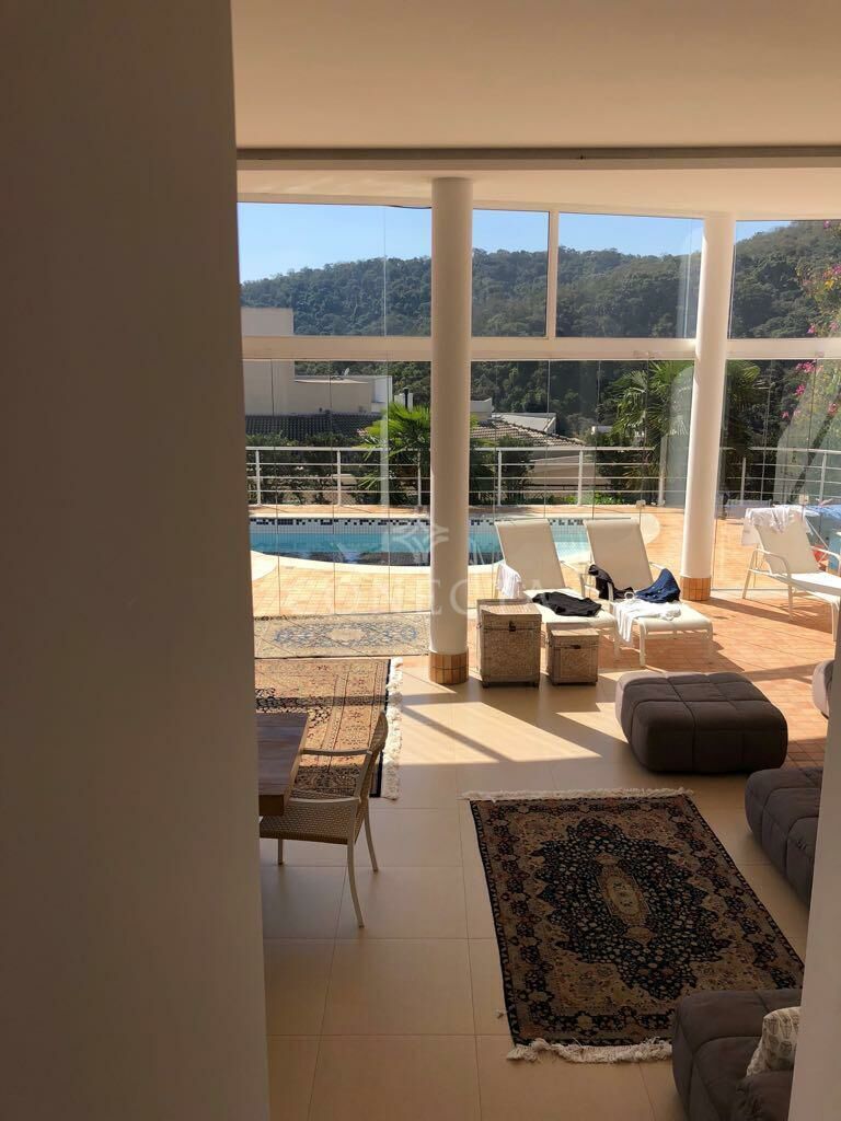 Casa à venda com 4 quartos, 668m² - Foto 4