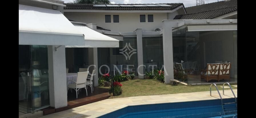 Casa à venda com 4 quartos, 420m² - Foto 1