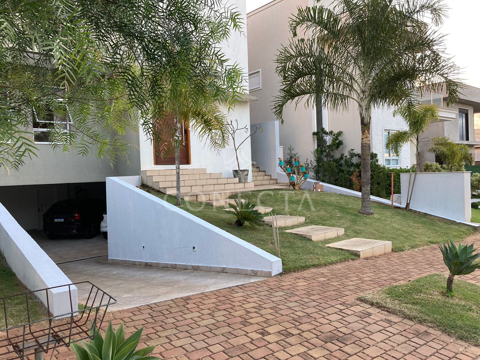 Casa à venda com 4 quartos, 420m² - Foto 3