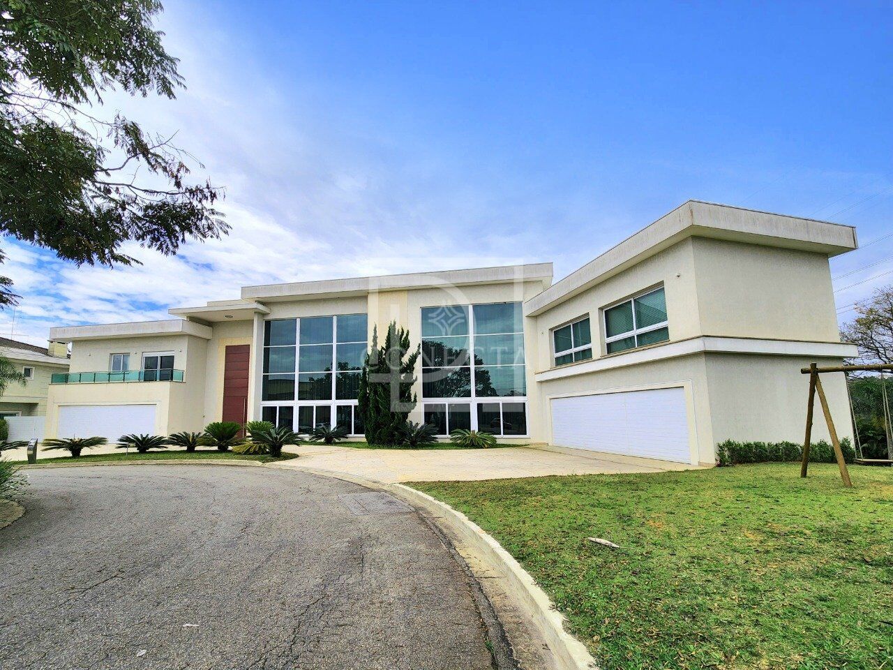 Casa, 5 quartos, 2000 m² - Foto 1