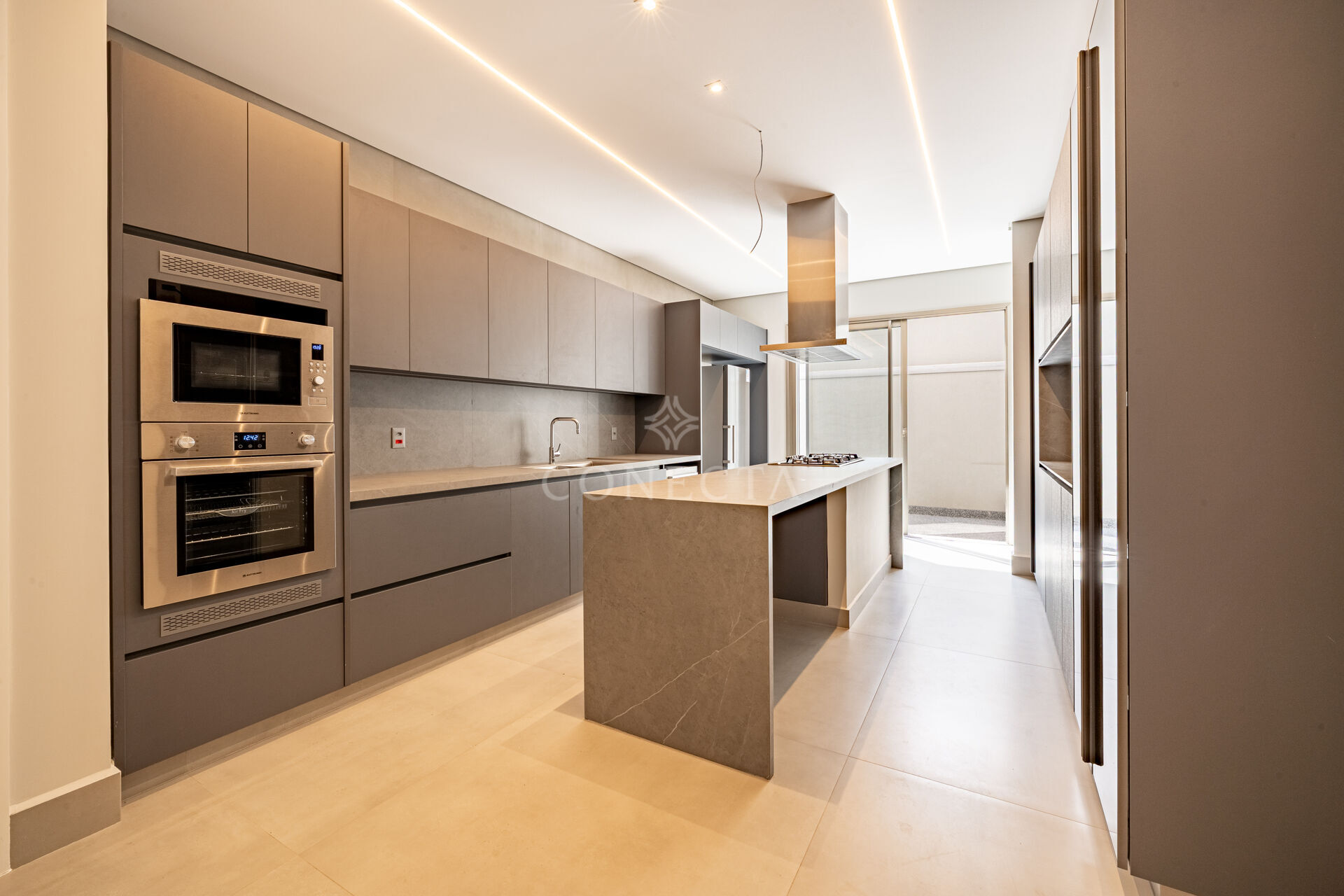 Casa à venda com 5 quartos, 813m² - Foto 13