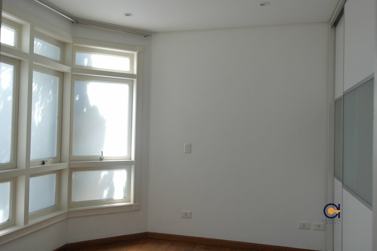 Casa à venda com 4 quartos, 400m² - Foto 22