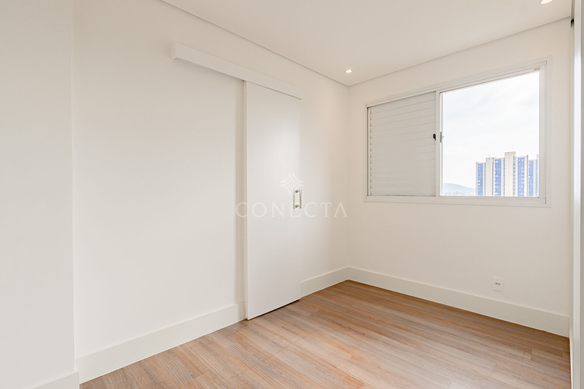 Apartamento à venda com 3 quartos, 170m² - Foto 19