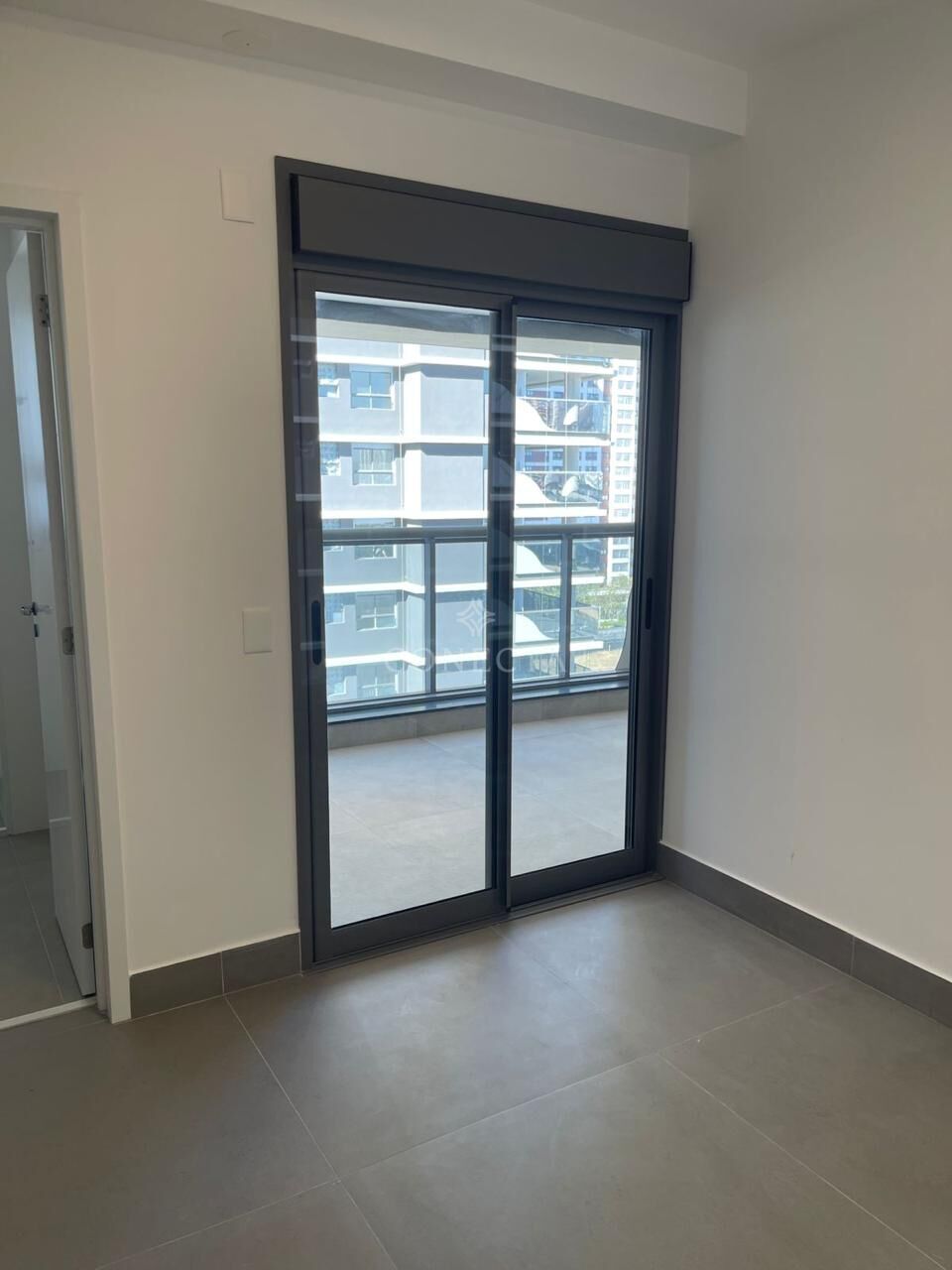 Apartamento à venda com 2 quartos, 95m² - Foto 12