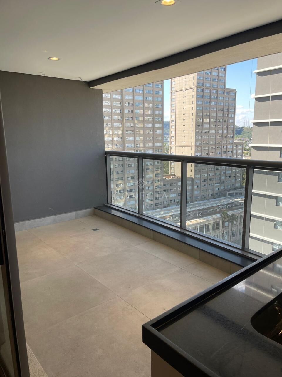 Apartamento à venda com 2 quartos, 95m² - Foto 16