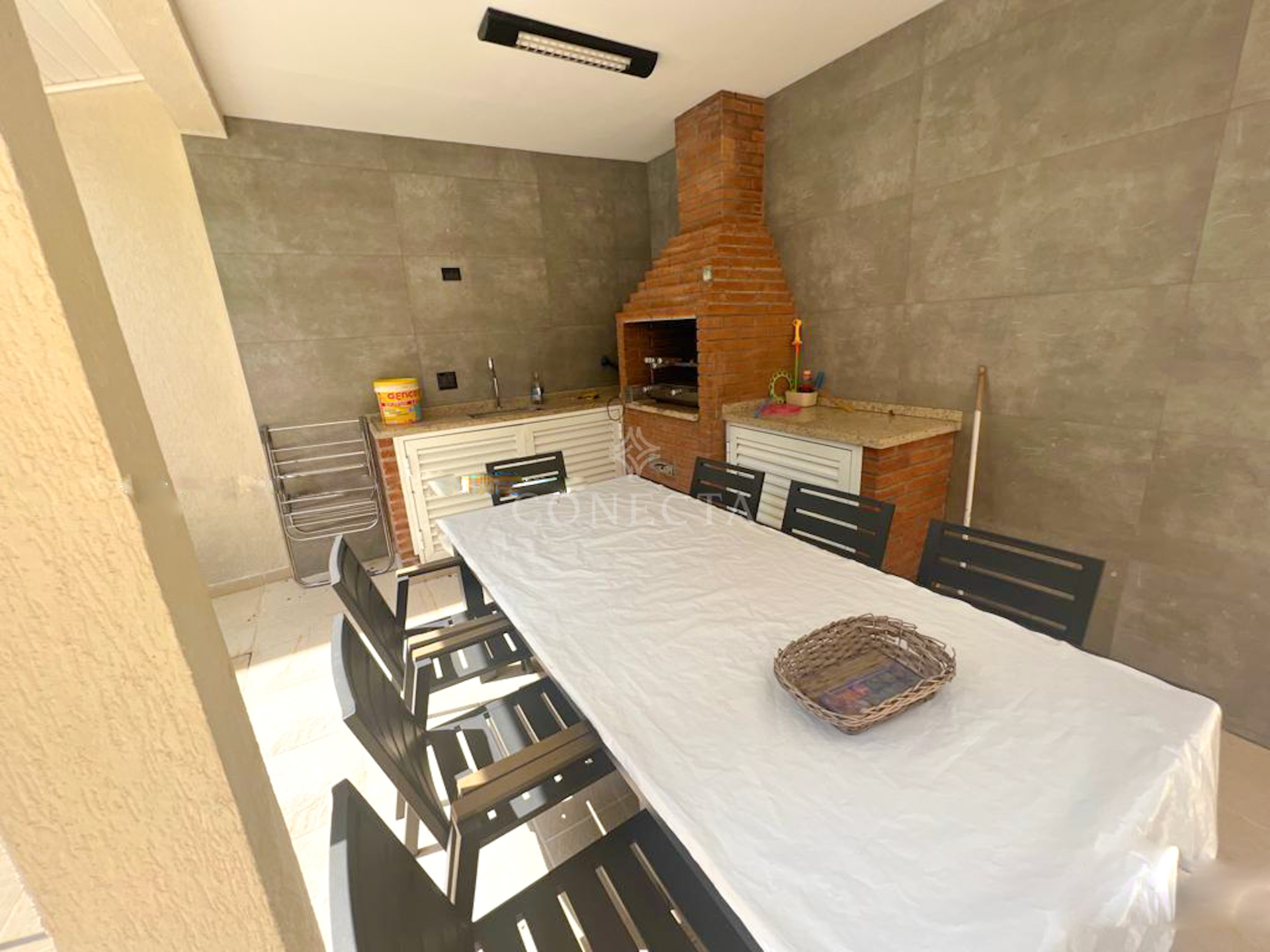 Casa à venda com 4 quartos, 391m² - Foto 3