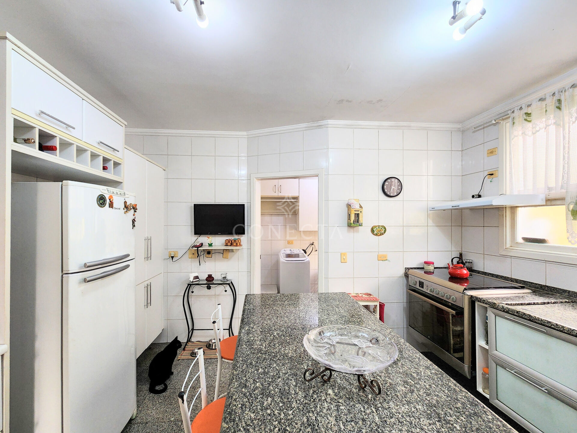 Casa à venda com 4 quartos, 300m² - Foto 11