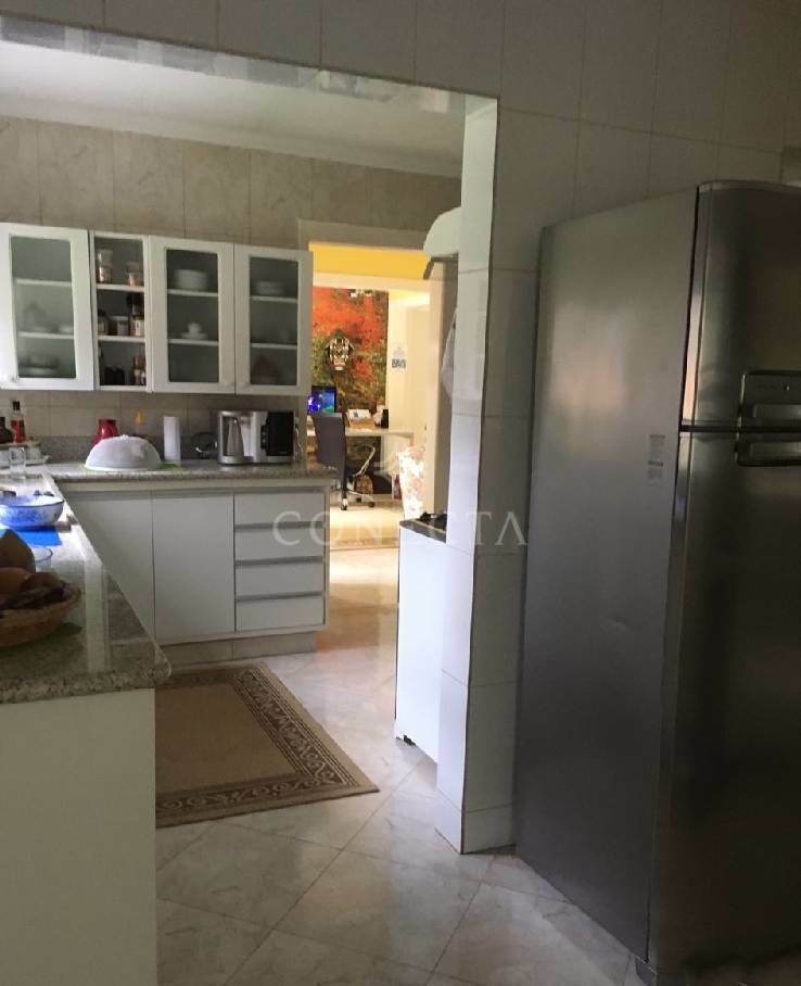 Casa à venda com 4 quartos, 380m² - Foto 4