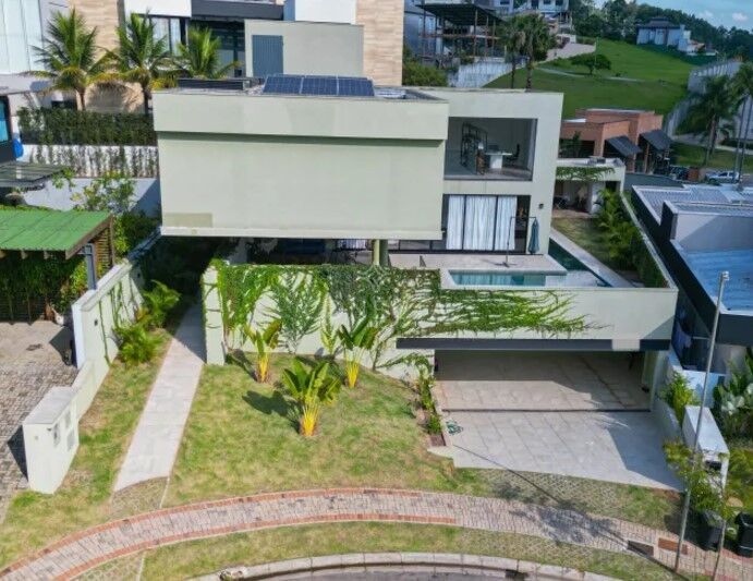 Casa à venda com 4 quartos, 500m² - Foto 4