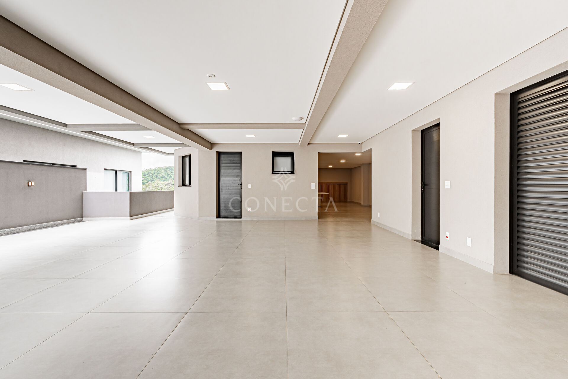 Casa à venda com 4 quartos, 750m² - Foto 50