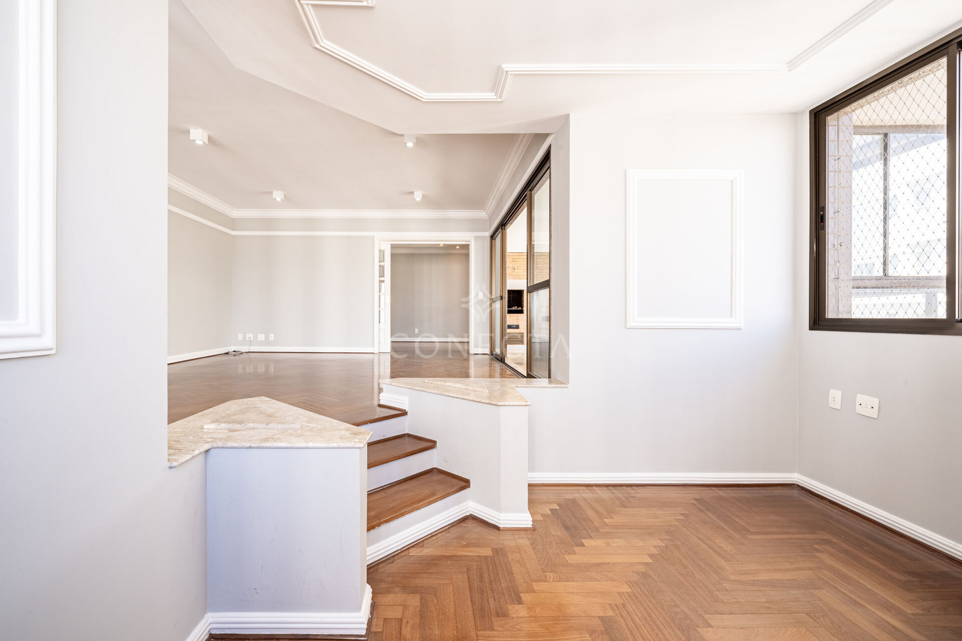 Apartamento para alugar com 4 quartos, 288m² - Foto 9