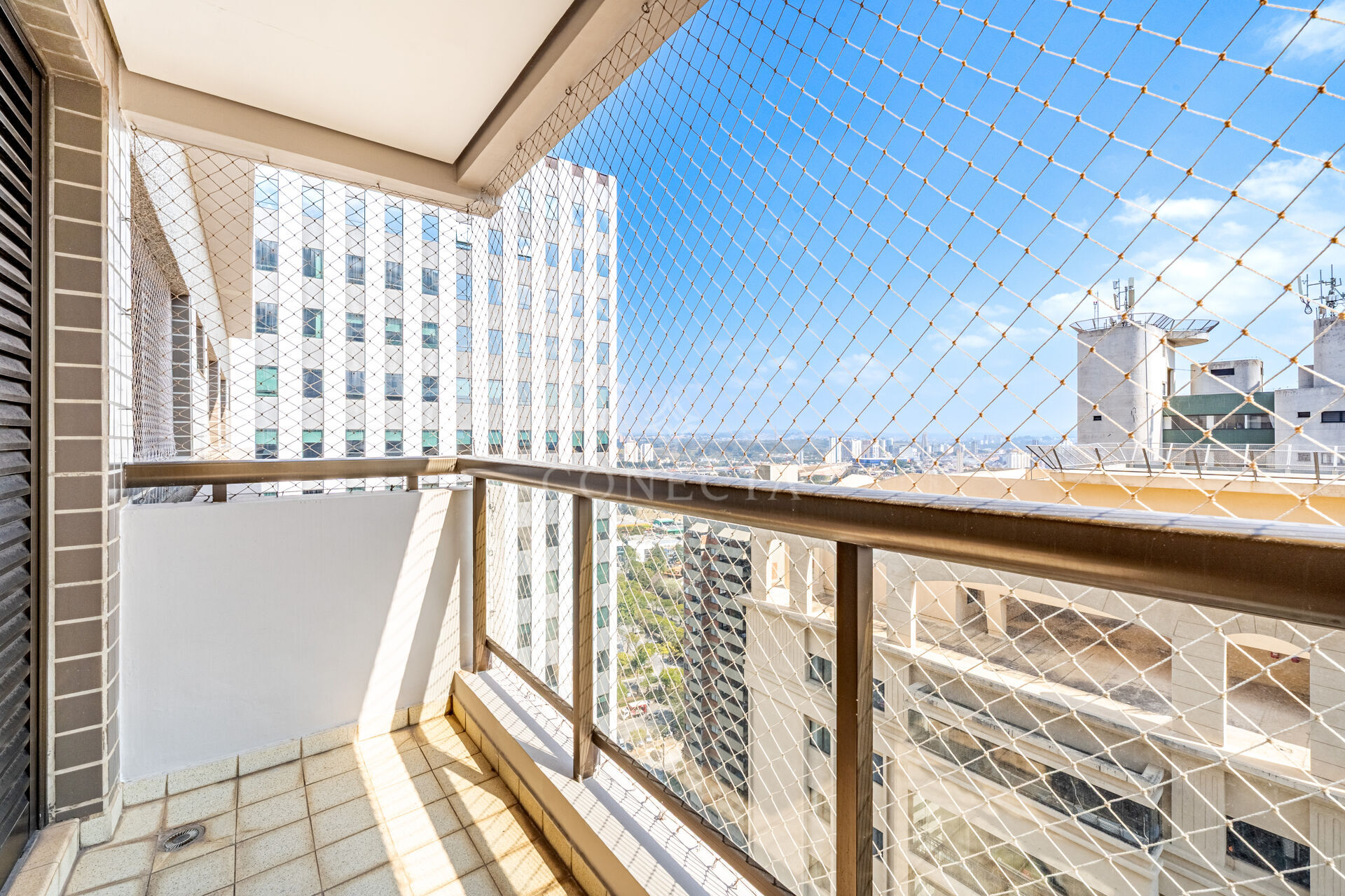 Apartamento para alugar com 4 quartos, 288m² - Foto 27
