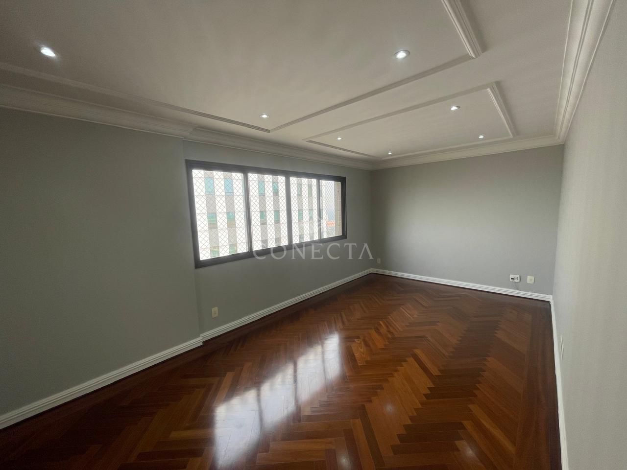 Apartamento para alugar com 4 quartos, 288m² - Foto 17