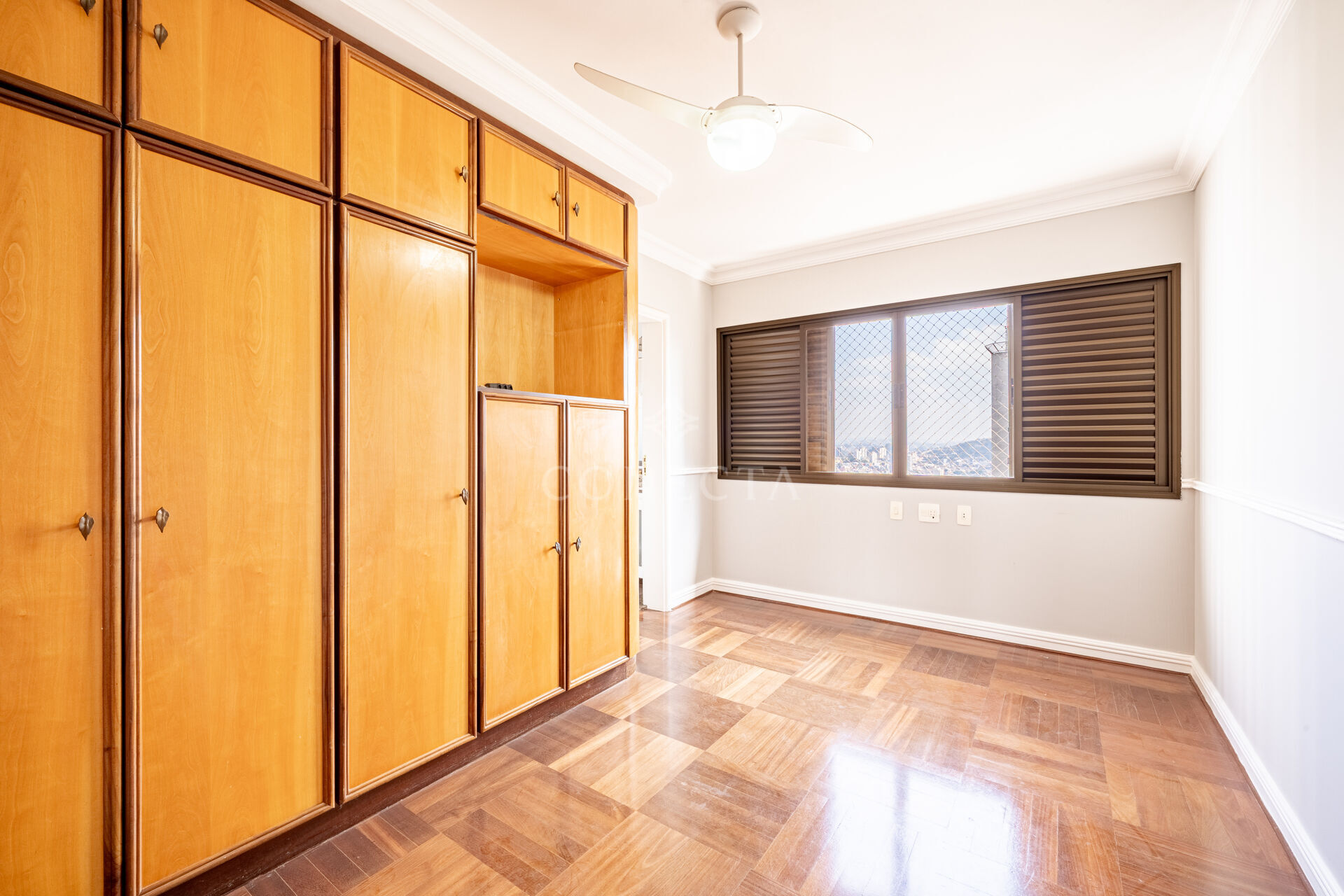 Apartamento para alugar com 4 quartos, 288m² - Foto 34