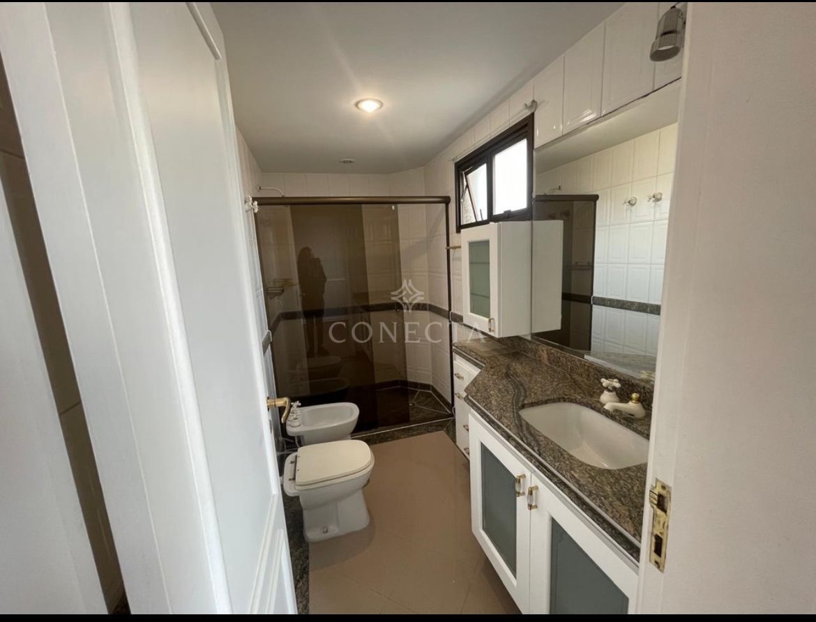 Apartamento para alugar com 4 quartos, 288m² - Foto 11