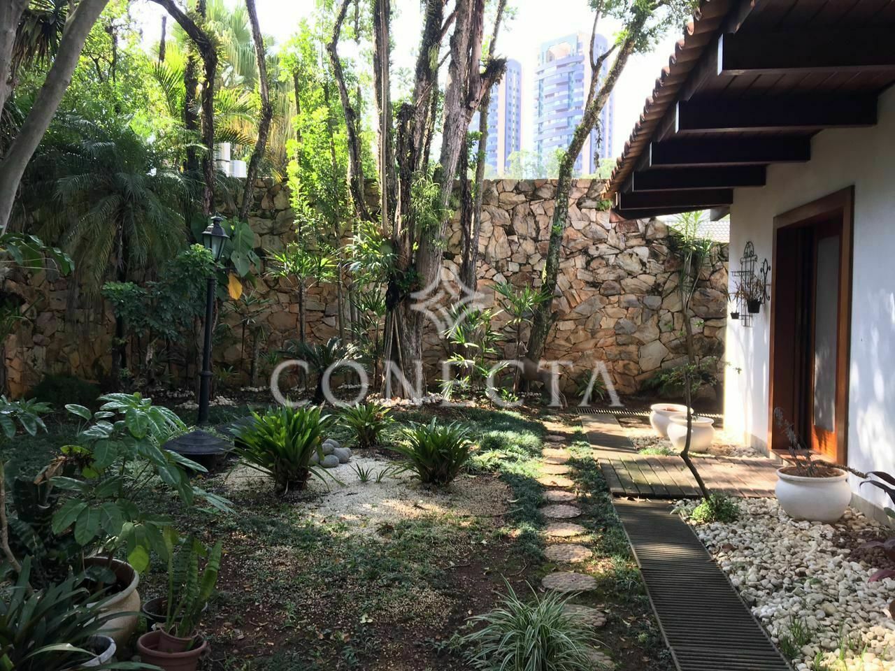 Casa à venda com 4 quartos, 800m² - Foto 10