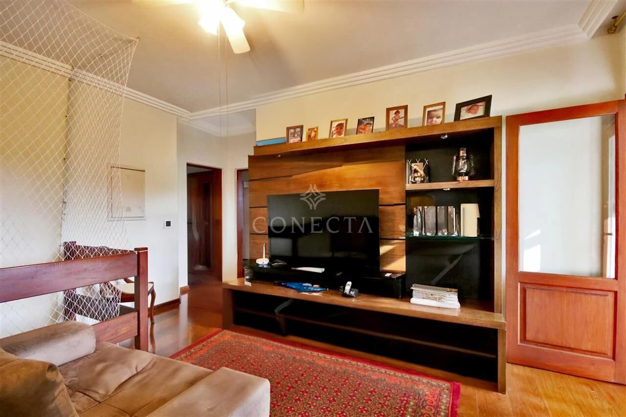 Casa à venda com 4 quartos, 346m² - Foto 15