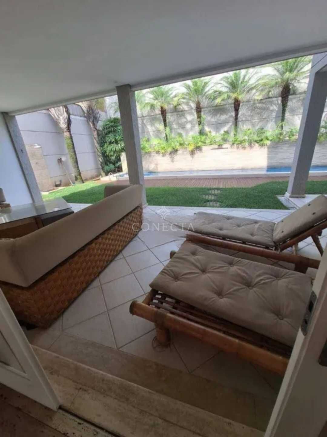 Casa para alugar com 4 quartos, 535m² - Foto 4