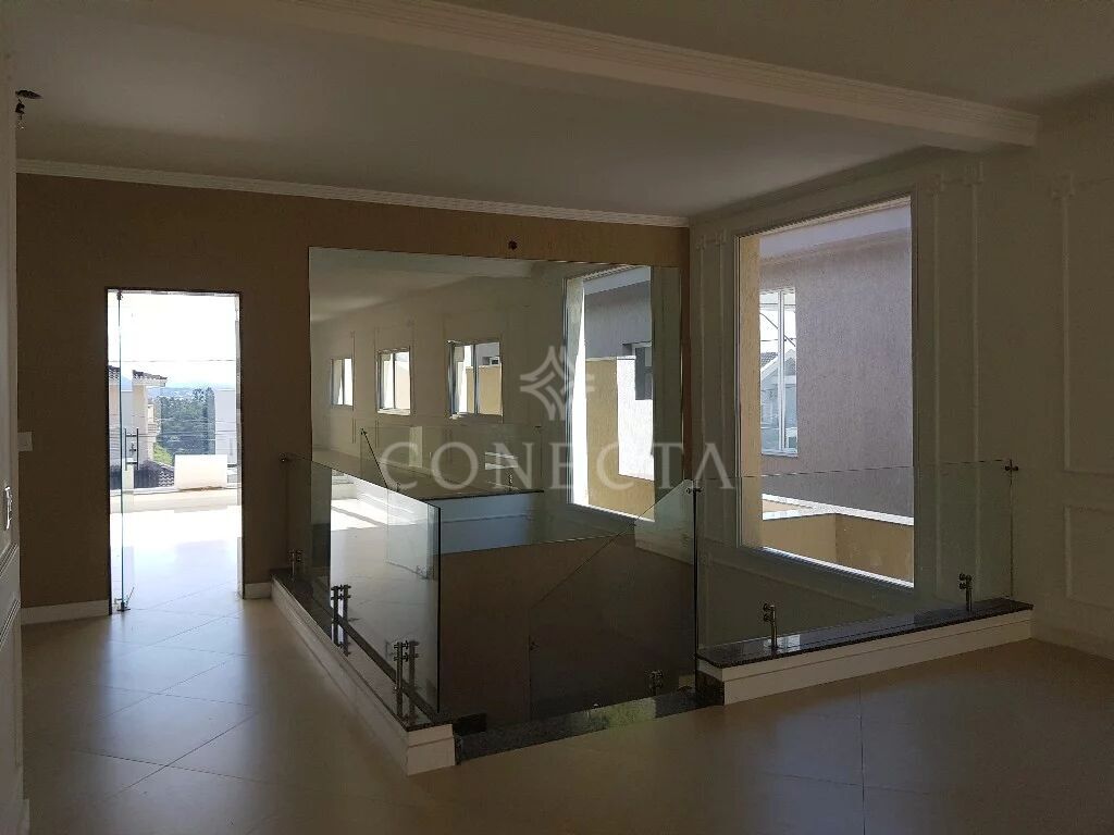 Casa à venda com 3 quartos, 275m² - Foto 8