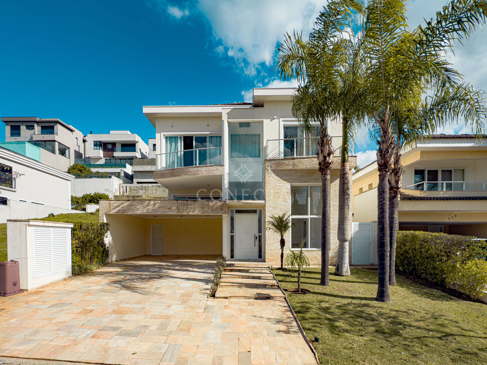 Casa, 4 quartos, 439 m² - Foto 1