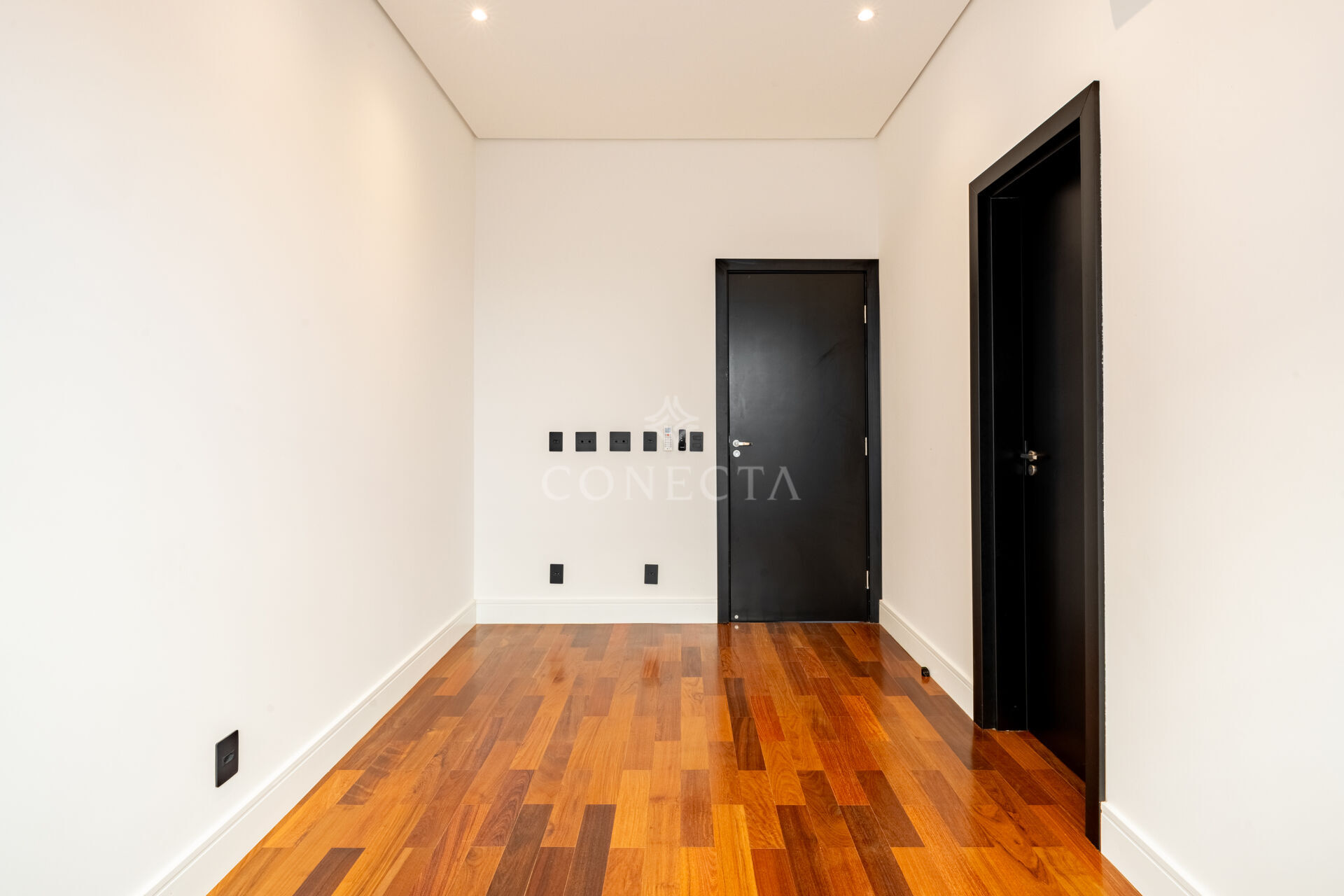 Casa à venda com 4 quartos, 267m² - Foto 18