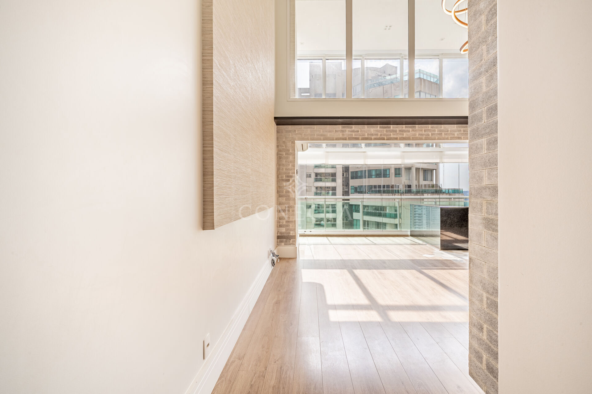 Apartamento, 3 quartos, 136 m² - Foto 2