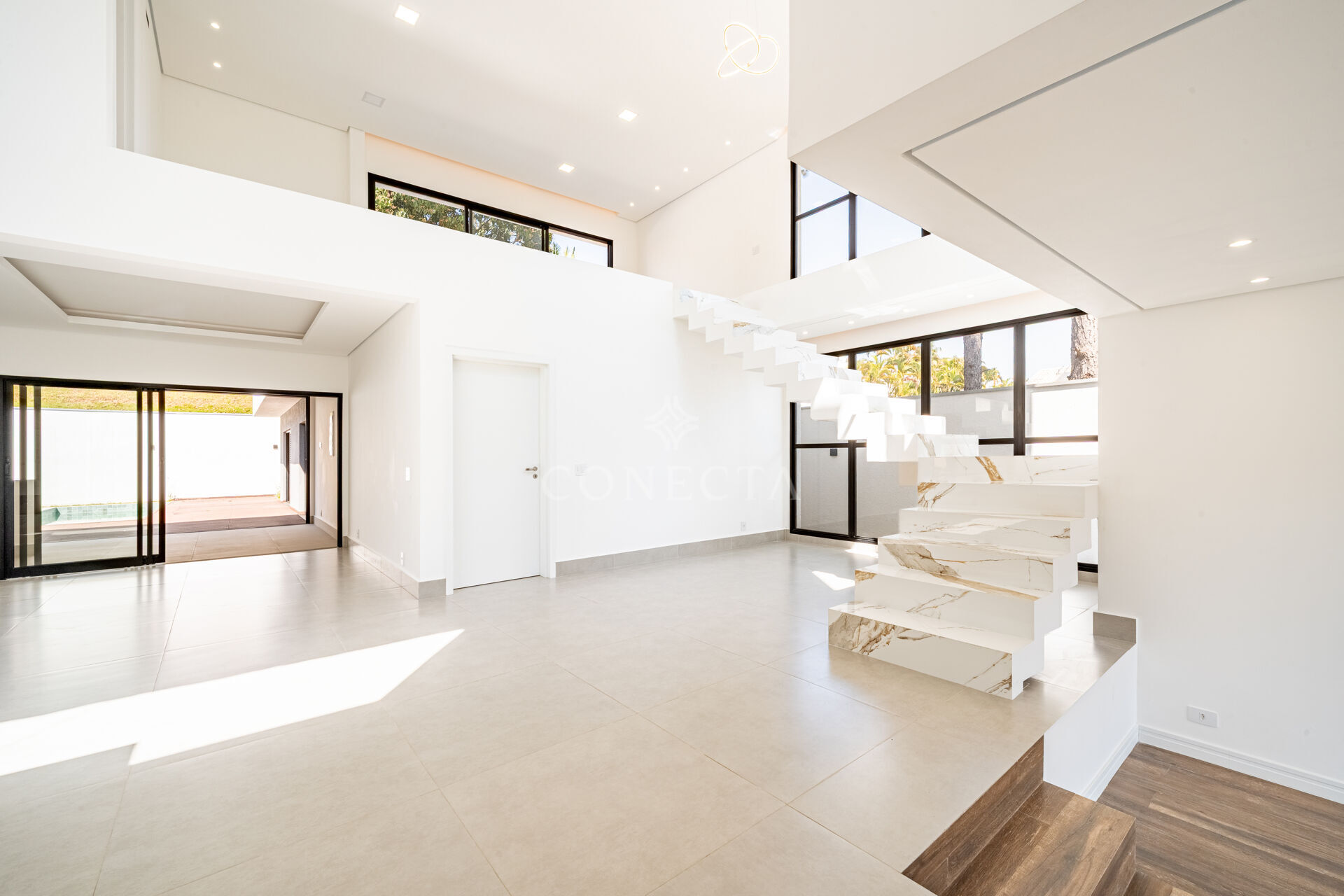 Casa, 4 quartos, 354 m² - Foto 4