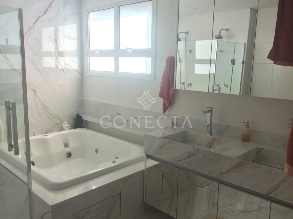 Apartamento à venda com 3 quartos, 228m² - Foto 35