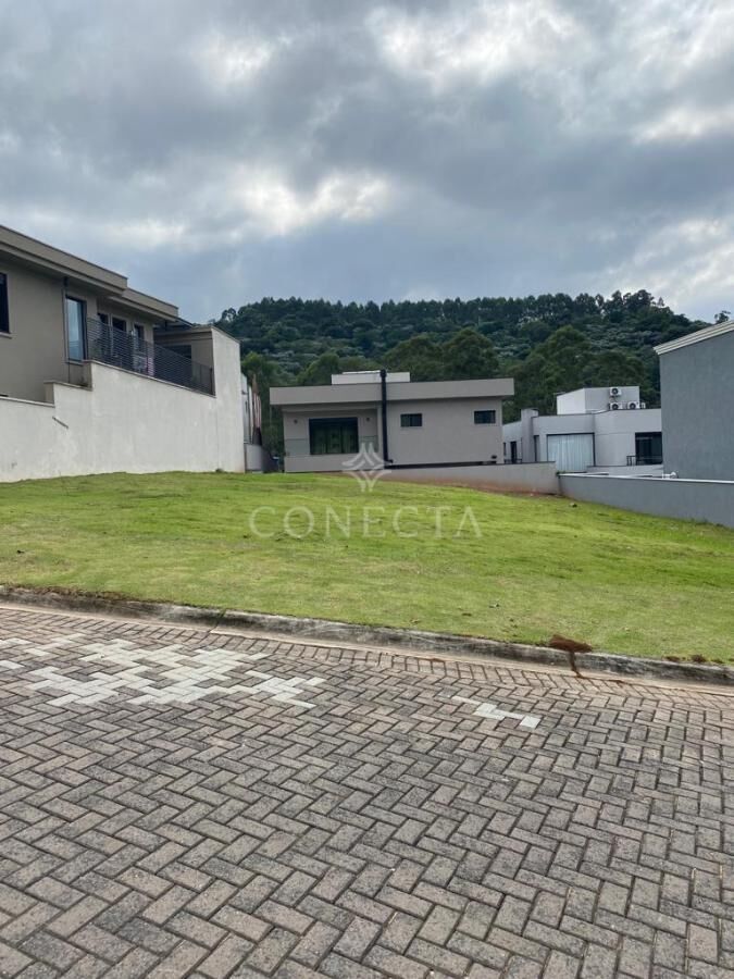 Terreno à venda, 560m² - Foto 1