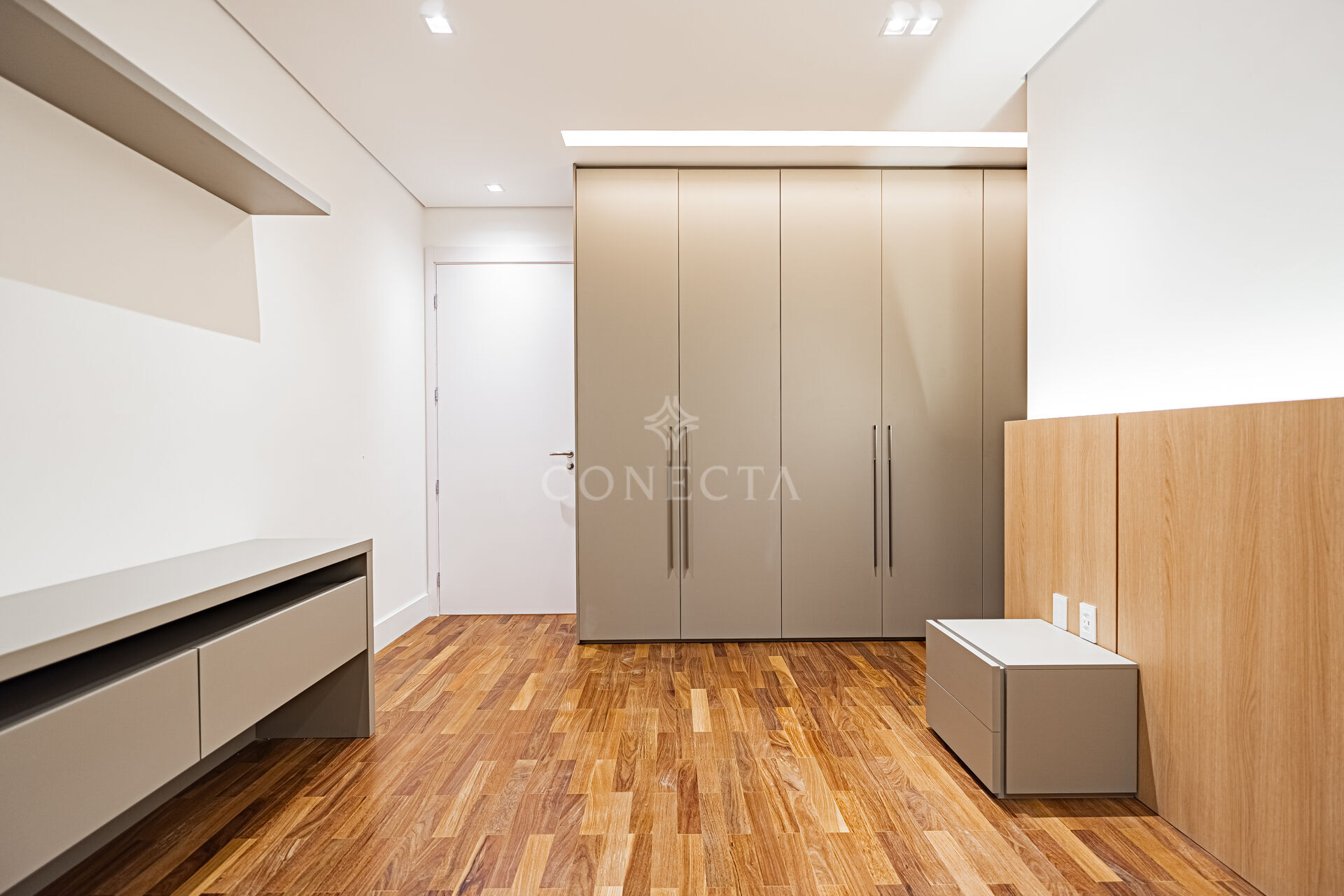 Apartamento à venda com 3 quartos, 410m² - Foto 47