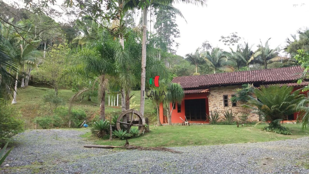 Fazenda/Sítios/Chácaras de 3 quartos, 17000m² no bairro Limeira Alta, em Brusque | Eu Corretor