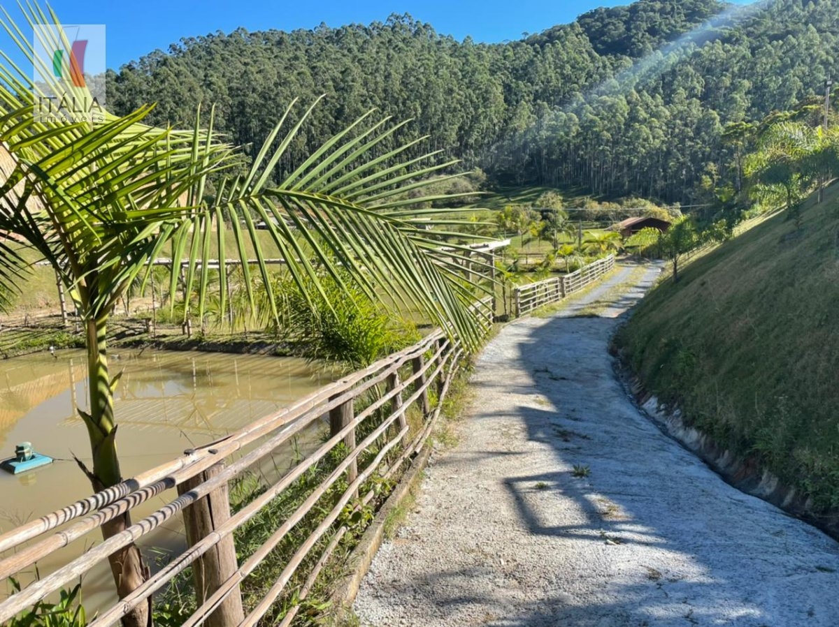 Fazenda/Sítios/Chácaras de 3 quartos, 20000m² no bairro Claraíba, em Nova Trento | Eu Corretor