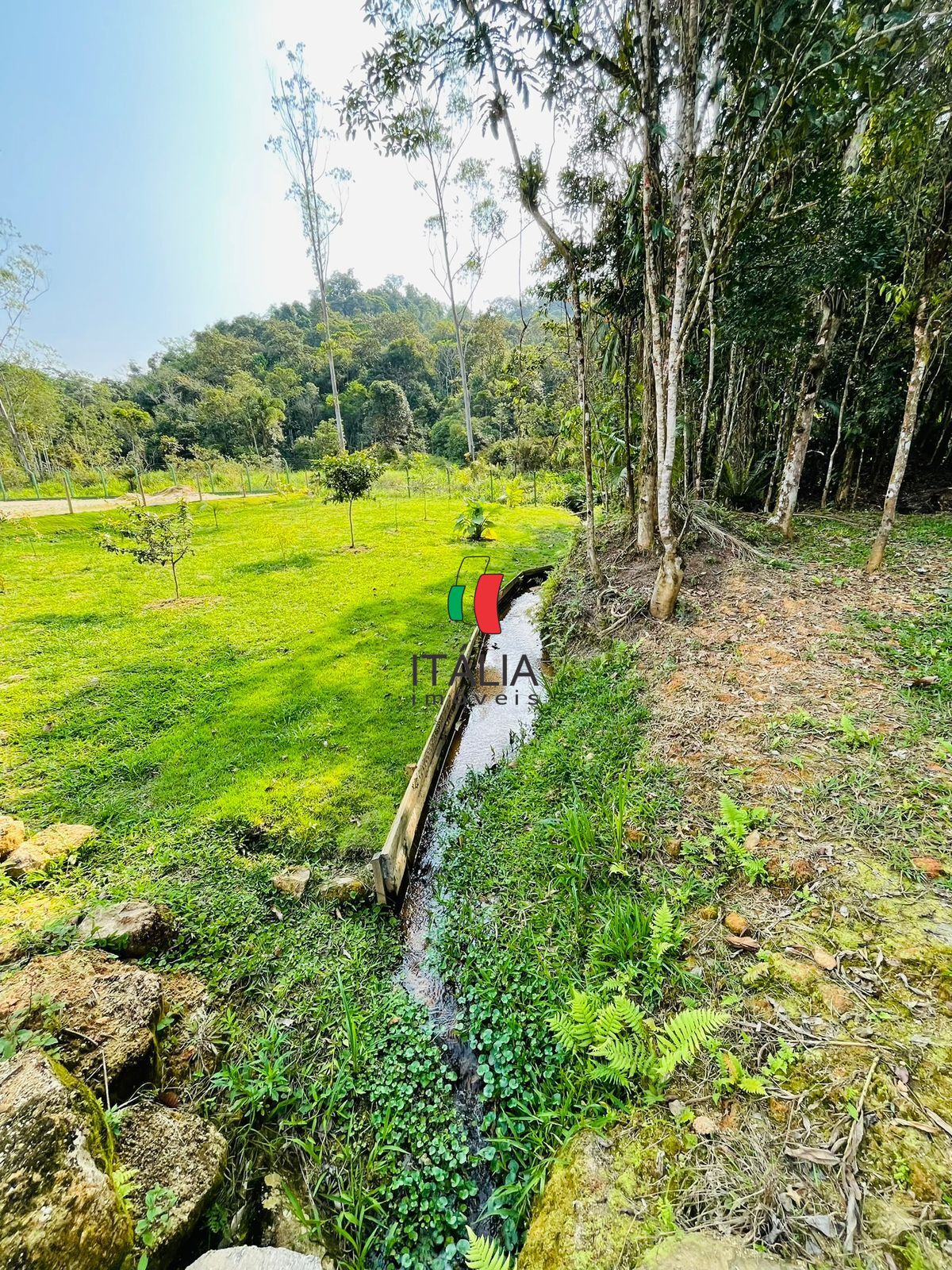 Fazenda/Sítios/Chácaras de 1 quarto, 9500m² no bairro Centro, em Guabiruba | Eu Corretor