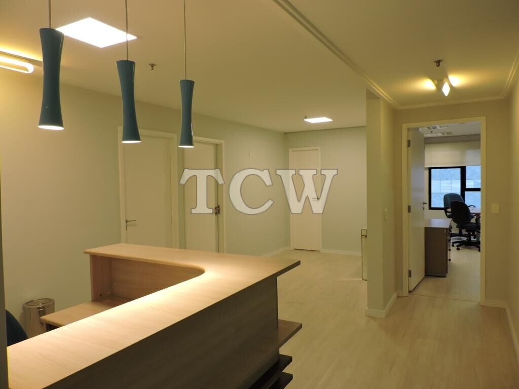 Sala-Conjunto, 300 m² - Foto 1