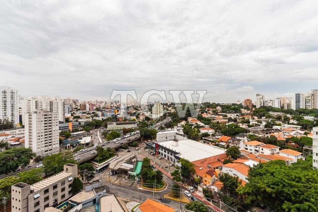Apartamento à venda com 3 quartos, 160m² - Foto 4
