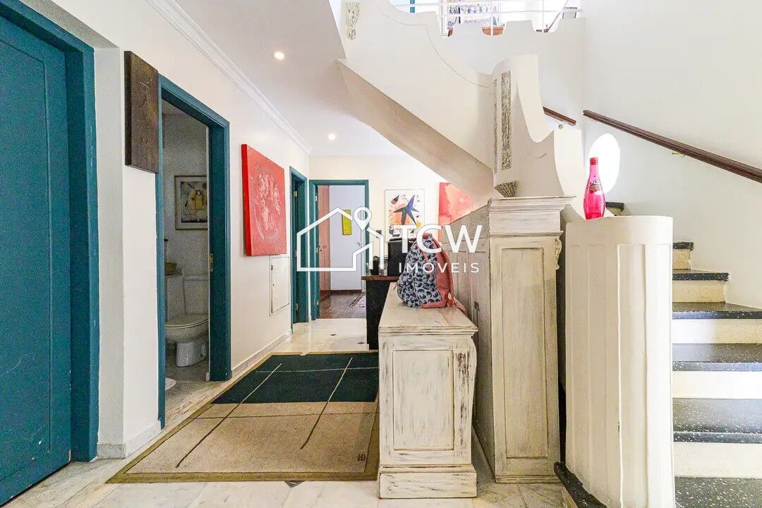 Sobrado, 6 quartos, 260 m² - Foto 4