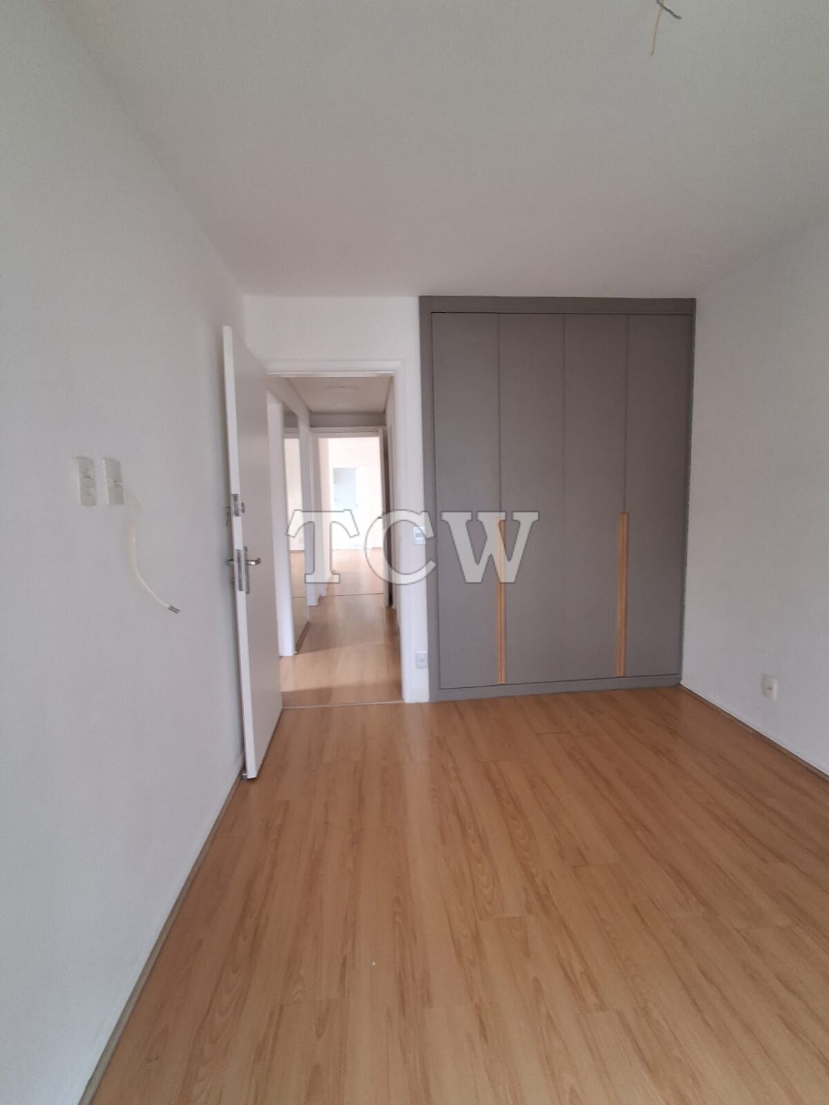Apartamento para alugar com 3 quartos, 157m² - Foto 11
