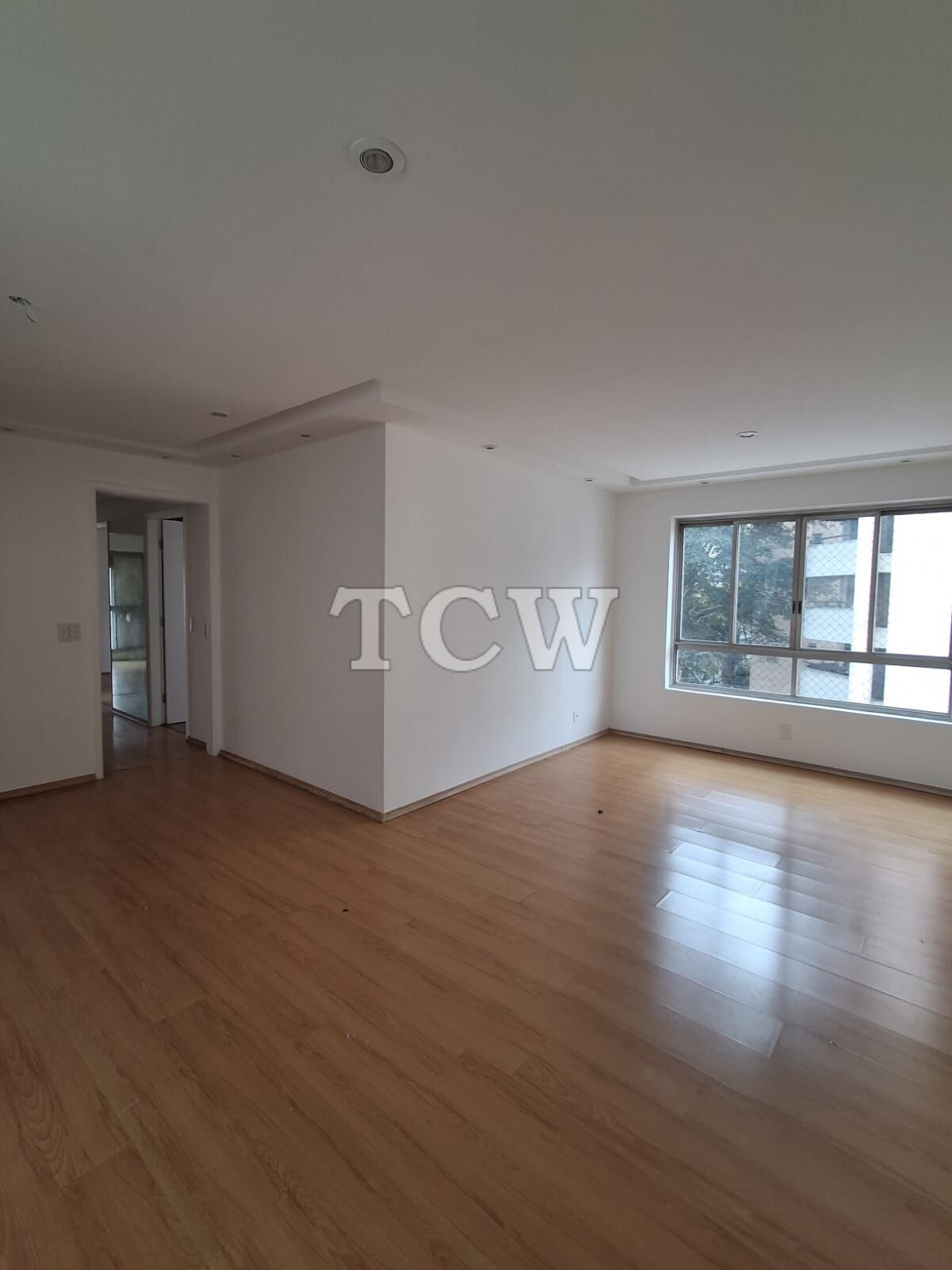 Apartamento para alugar com 3 quartos, 157m² - Foto 1