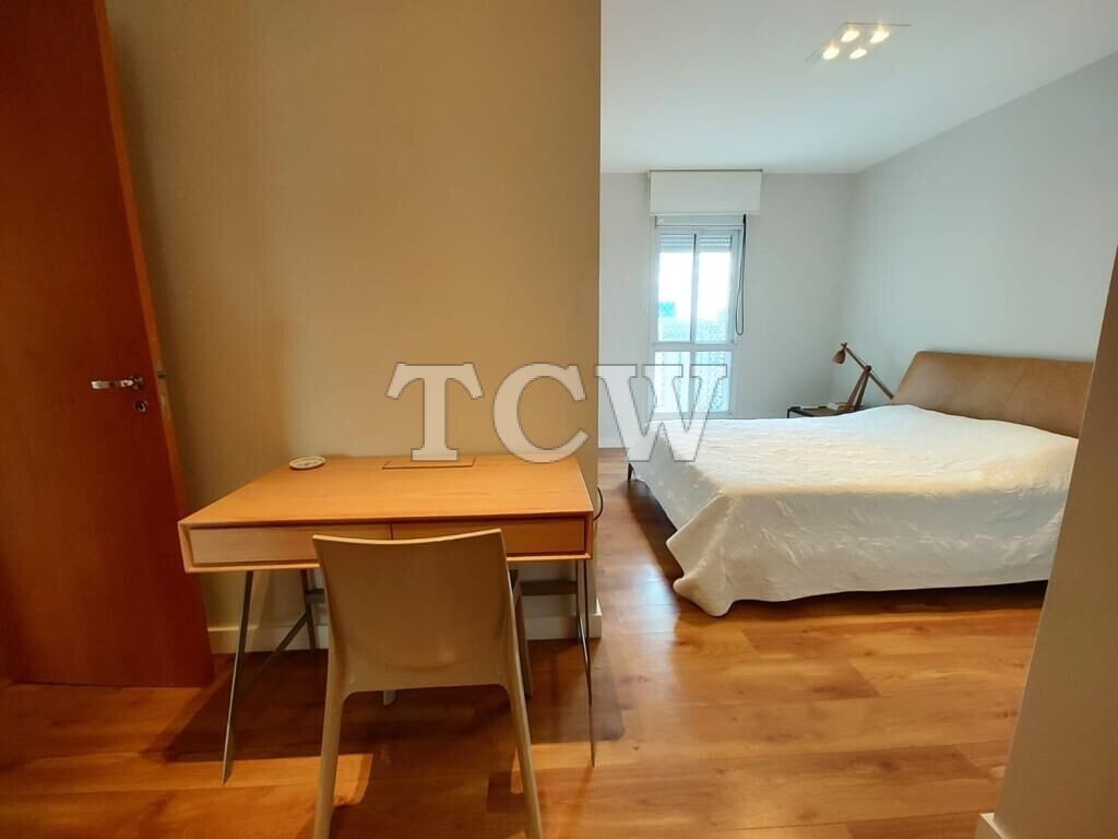 Apartamento para alugar com 3 quartos, 181m² - Foto 16