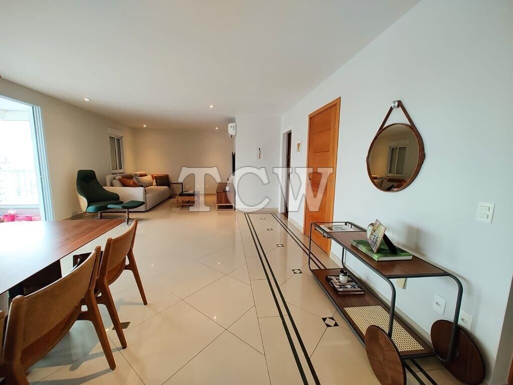 Apartamento para alugar com 3 quartos, 181m² - Foto 9
