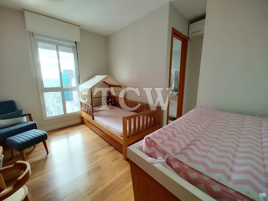 Apartamento para alugar com 3 quartos, 181m² - Foto 18