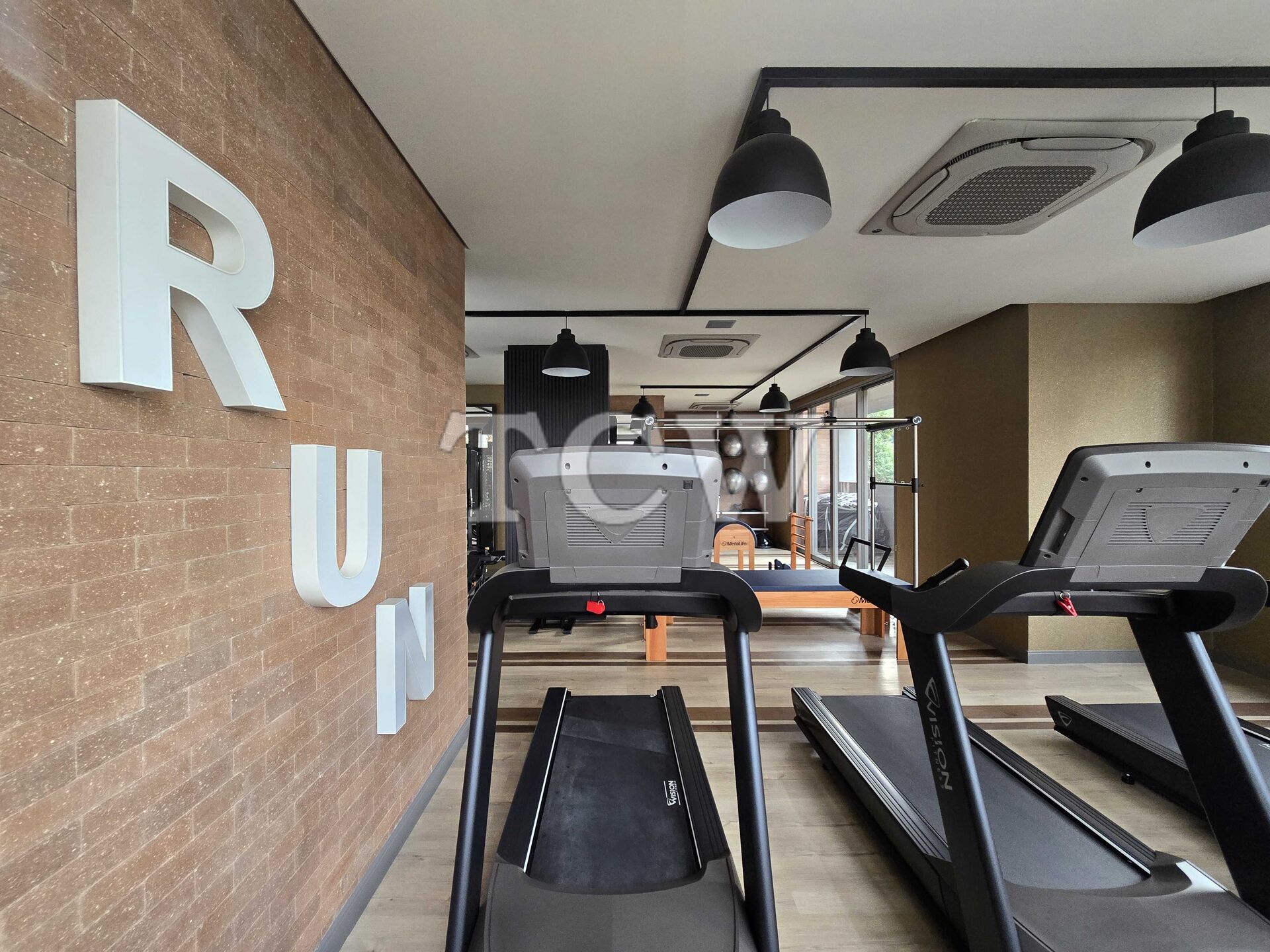 Apartamento à venda com 3 quartos, 158m² - Foto 22