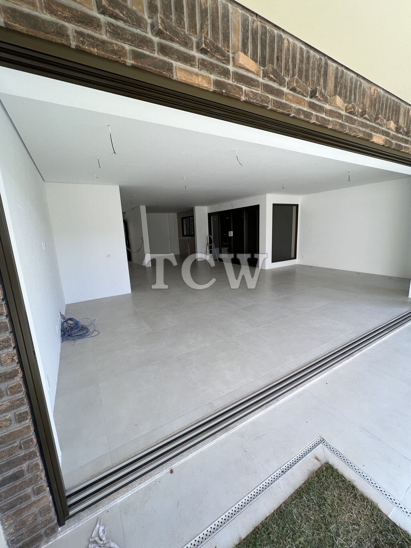 Casa de Condomínio à venda com 4 quartos, 520m² - Foto 3