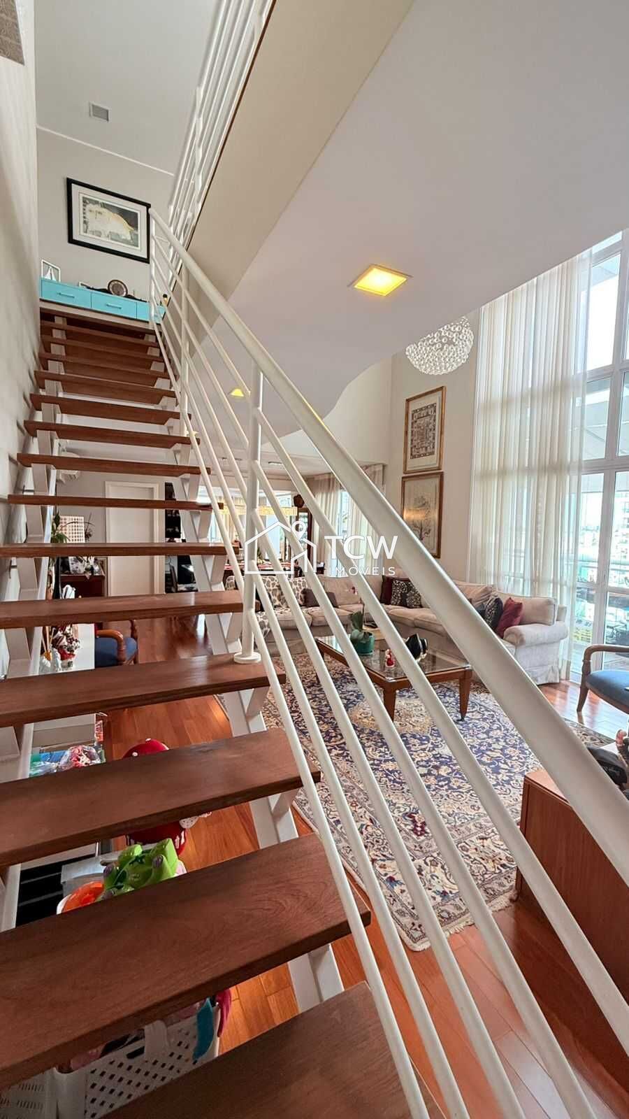 Cobertura, 3 quartos, 258 m² - Foto 17