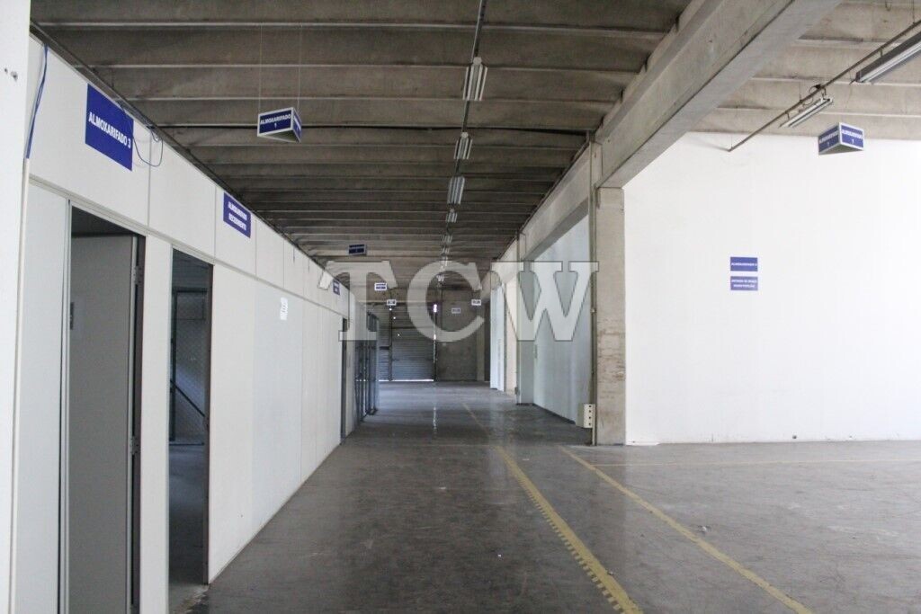 Depósito-Galpão-Armazém à venda, 2194m² - Foto 2