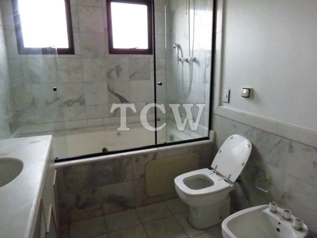 Cobertura à venda com 3 quartos, 230m² - Foto 18