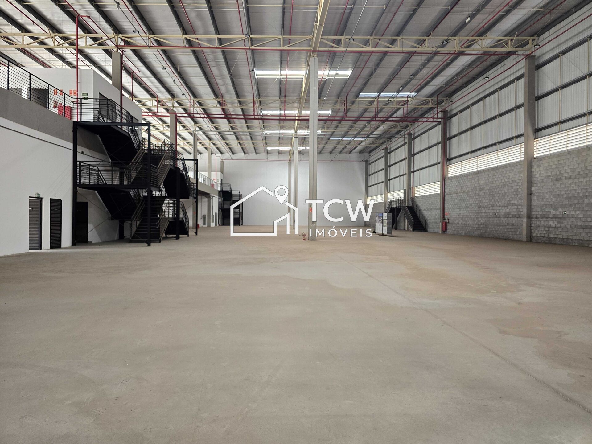 Depósito-Galpão, 5215 m² - Foto 1